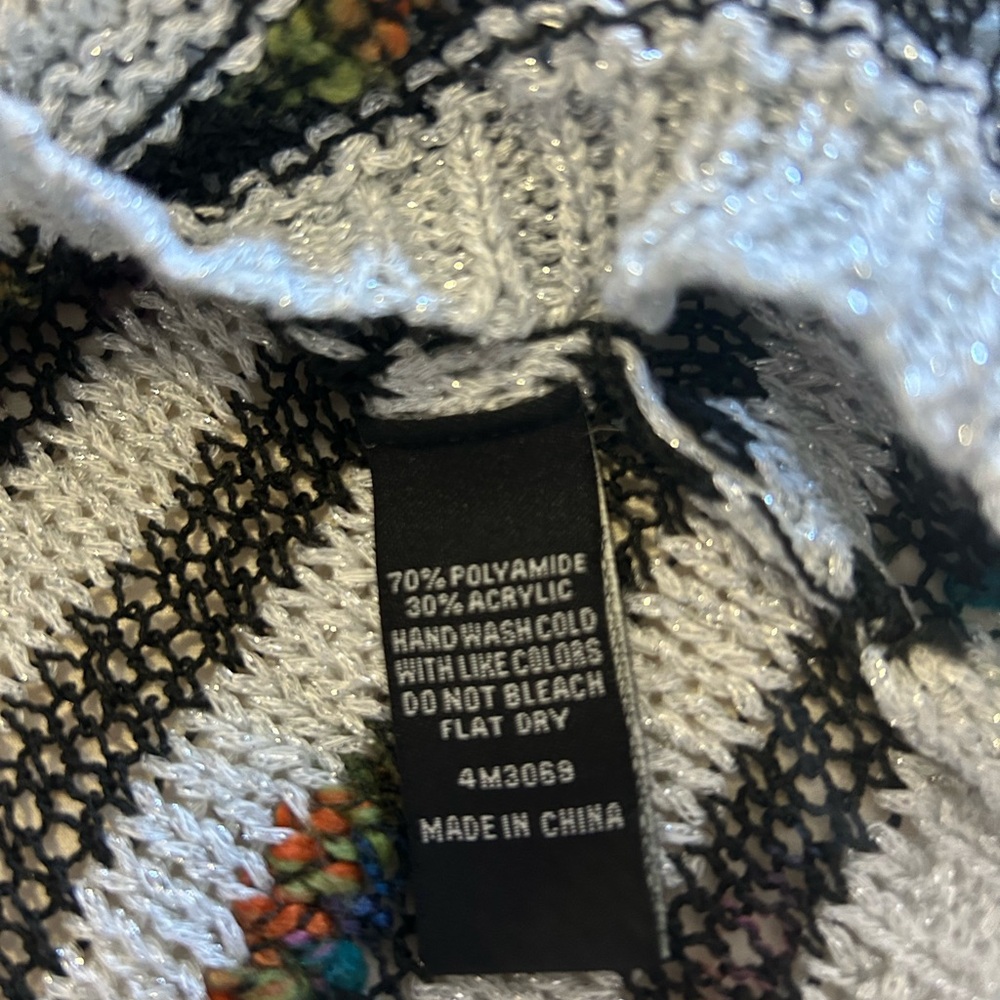 Sparkle Sweater - Picture 9 of 11